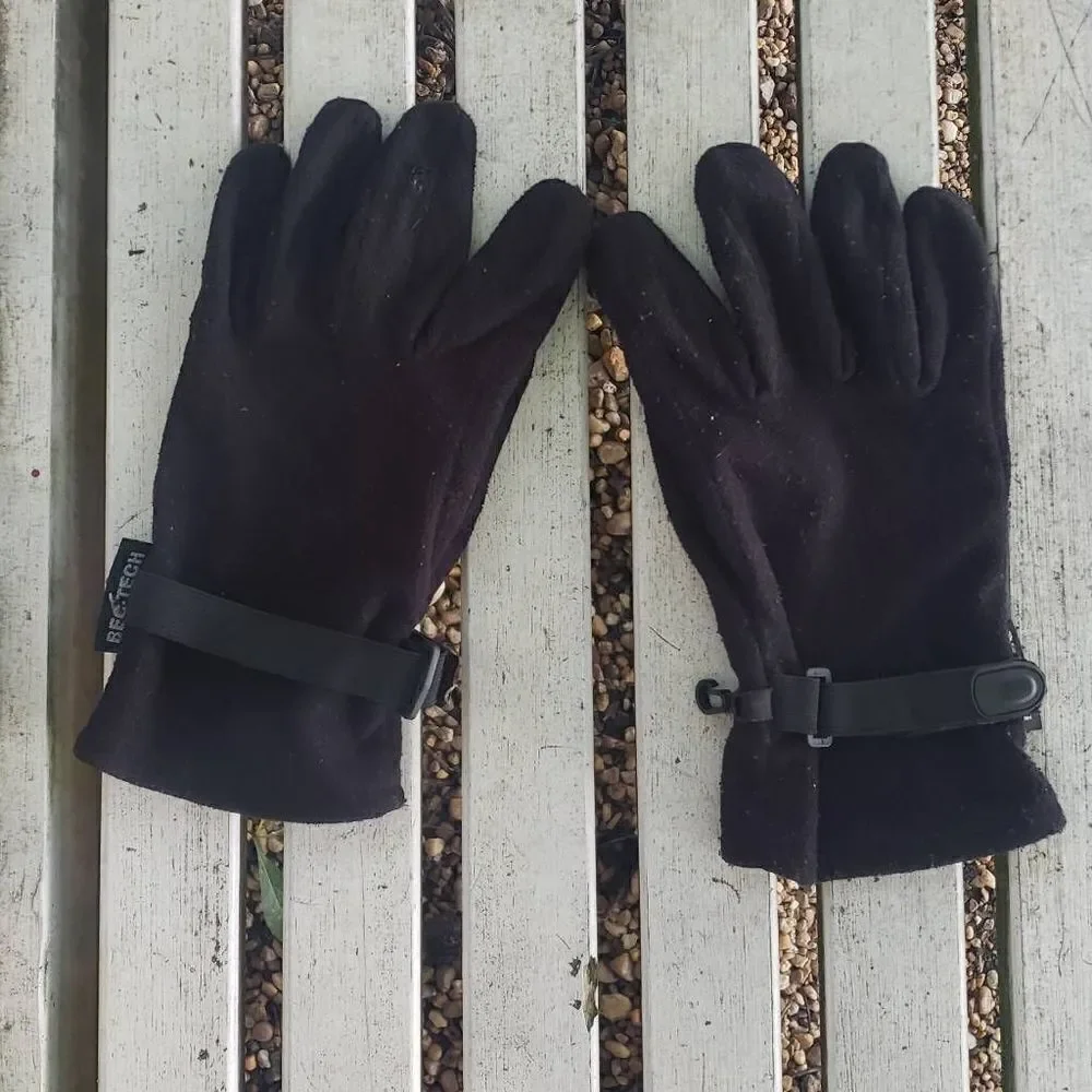 BEC-Tech Black Gloves‎